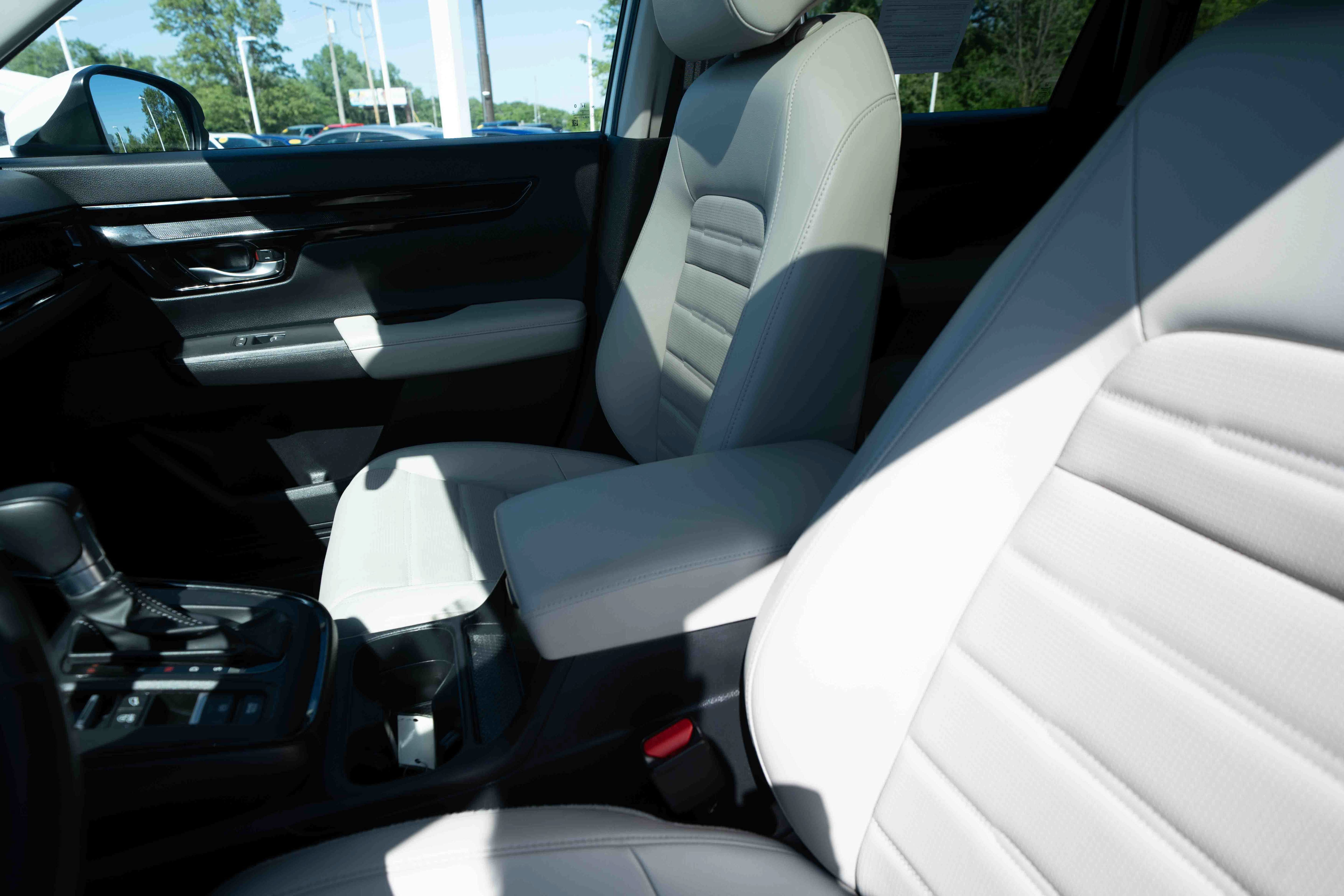 Certified 2025 Honda CR-V EX-L image 10