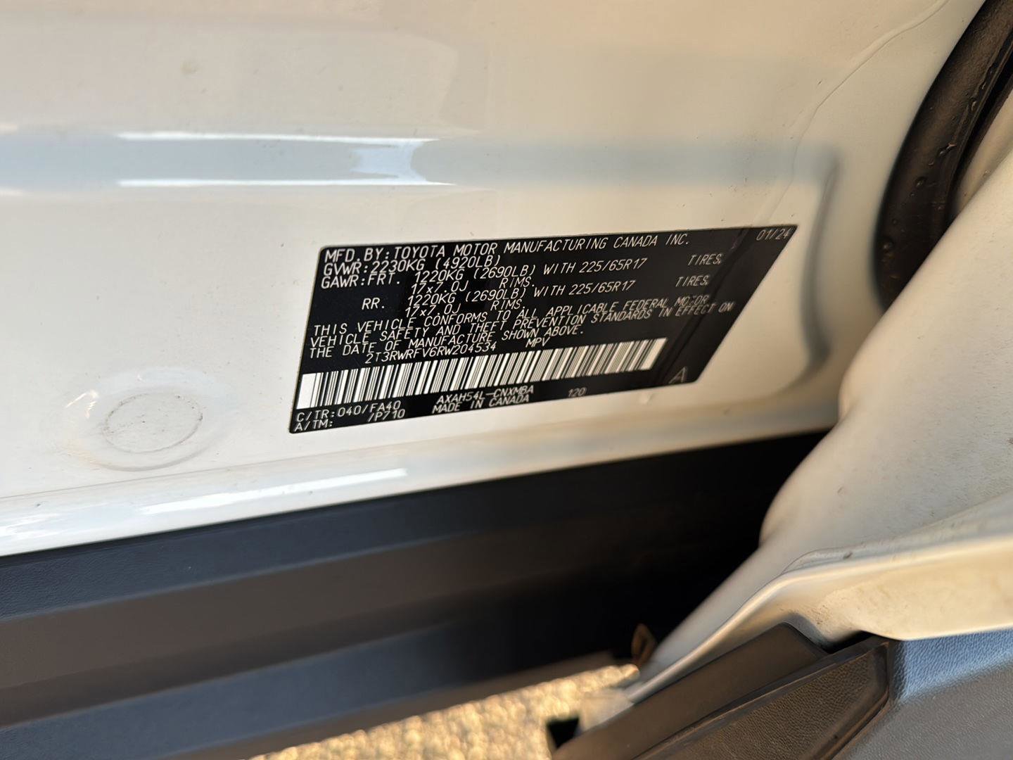 Certified 2024 Toyota RAV4 XLE image 31