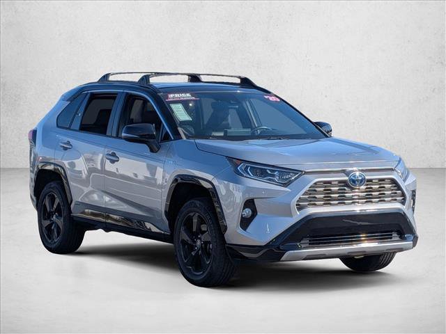 Used 2020 Toyota RAV4 XSE image 3