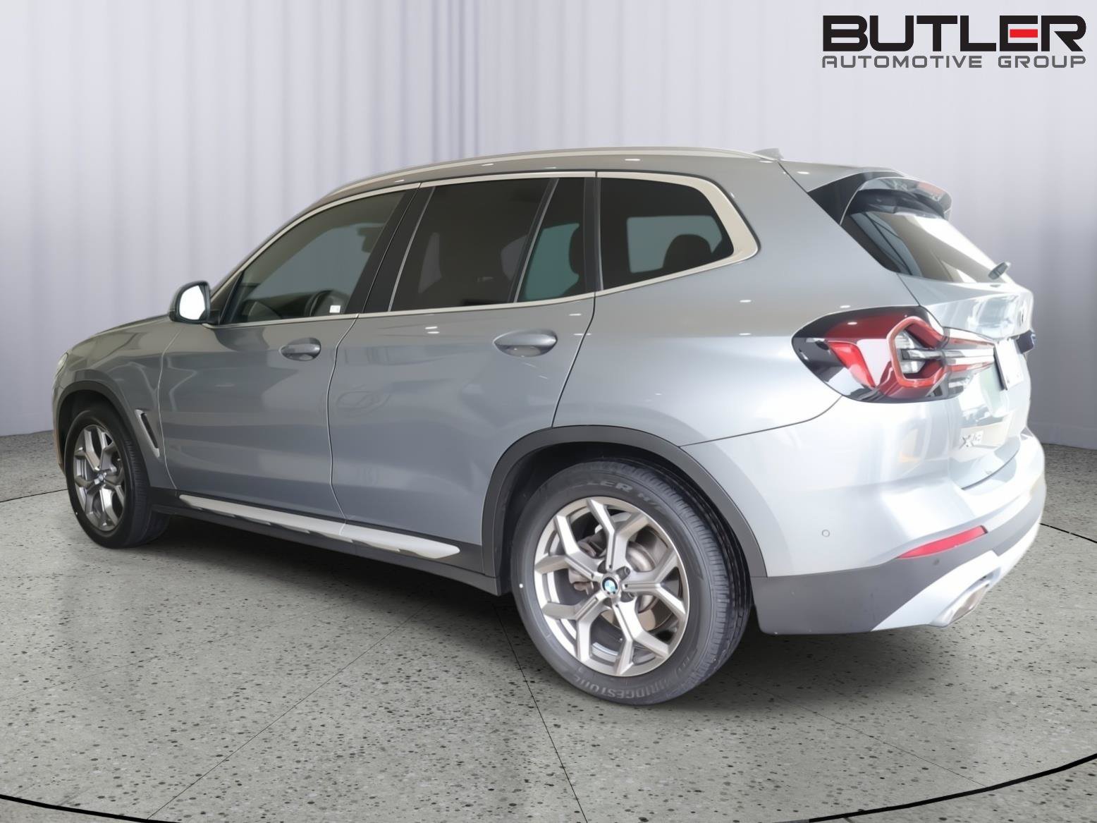 Certified 2024 BMW X3 sDrive30i w/ Convenience Package RWD image 5