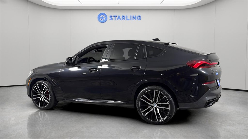 Used 2022 BMW X6 xDrive40i w/ Executive Package image 11