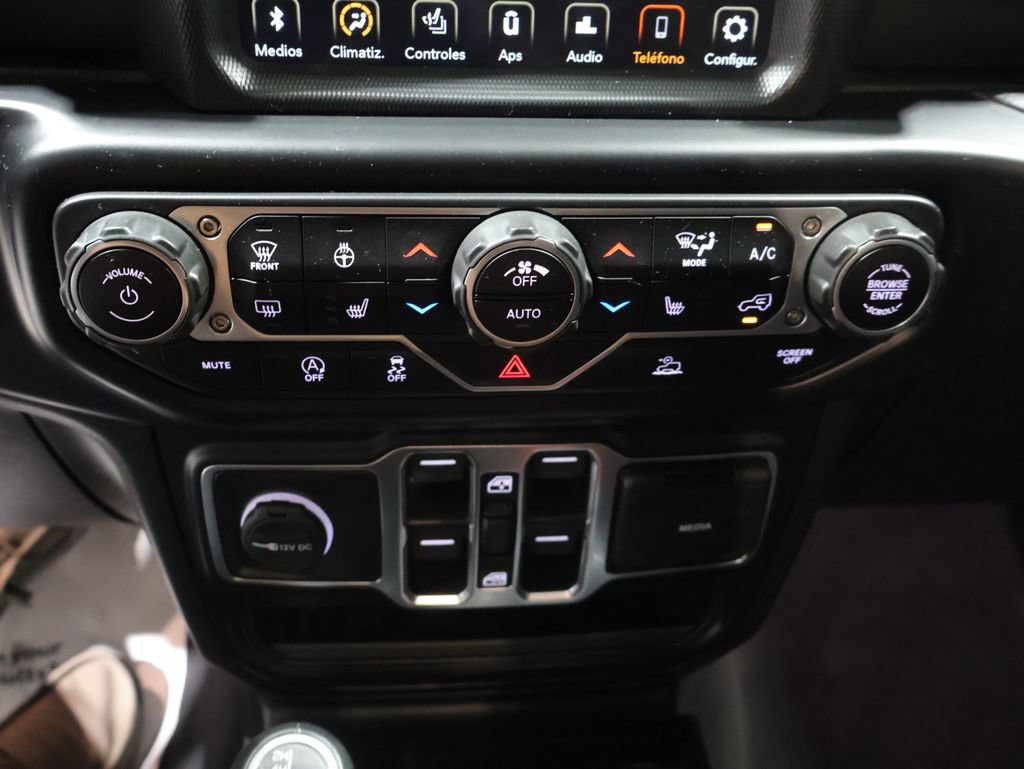 Used 2021 Jeep Gladiator Overland w/ Popular Equipment Package AWD/4WD image 27