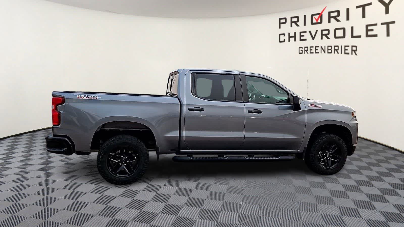 Used 2021 Chevrolet Silverado 1500 LT Trail Boss w/ Convenience Package II AWD/4WD image 9