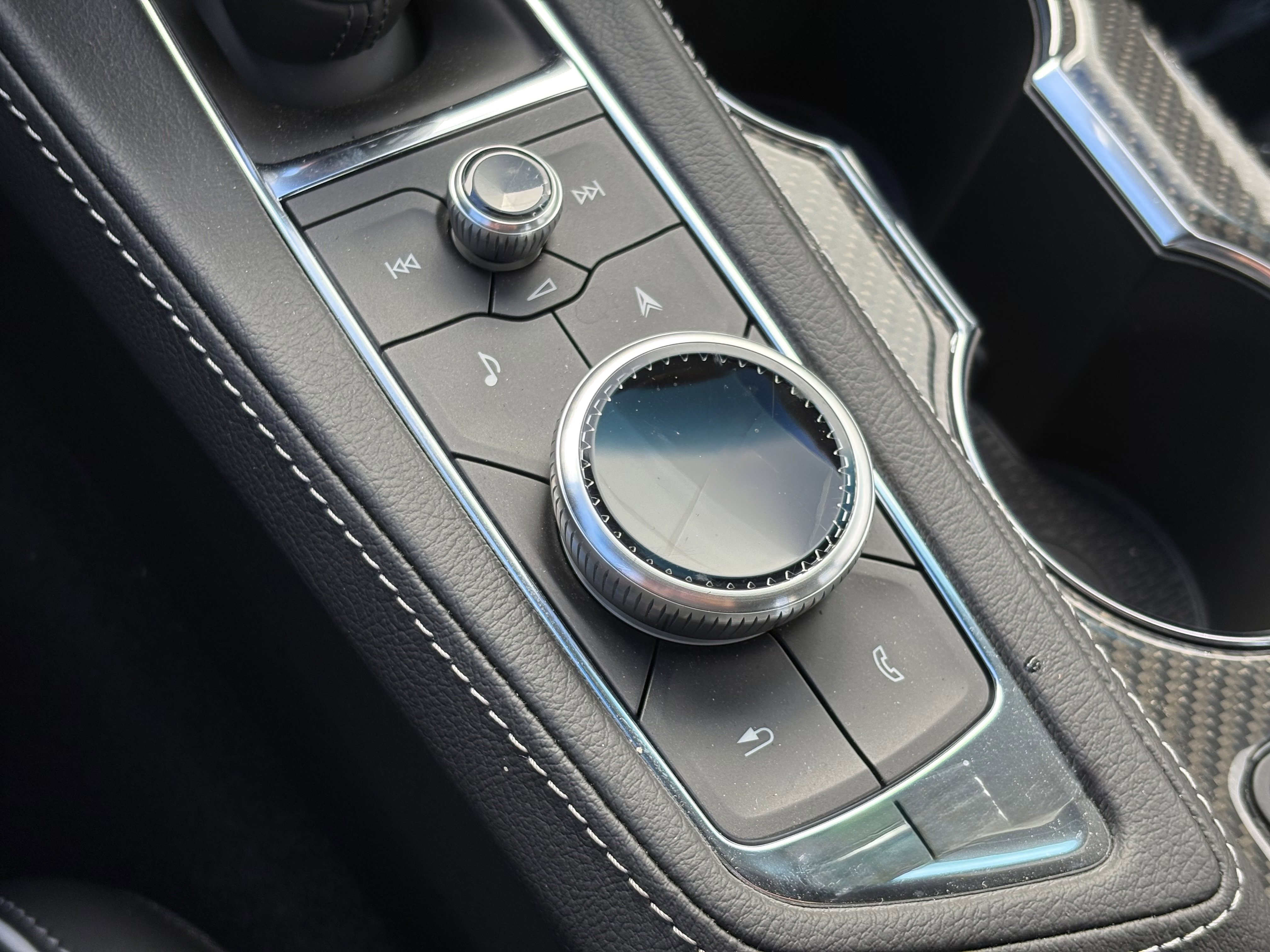 Certified 2024 Cadillac CT4 V Blackwing w/ Driver Assist Package image 23