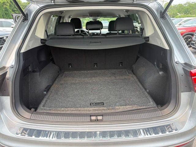 Certified 2023 Volkswagen Tiguan SE AWD/4WD image 27