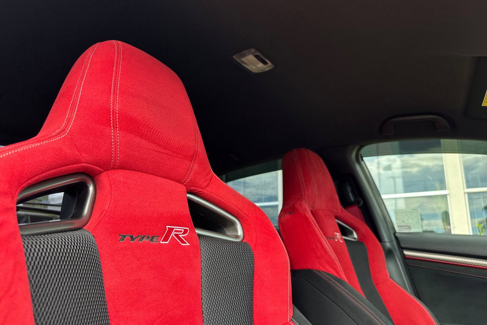 Certified 2018 Honda Civic Type R image 17
