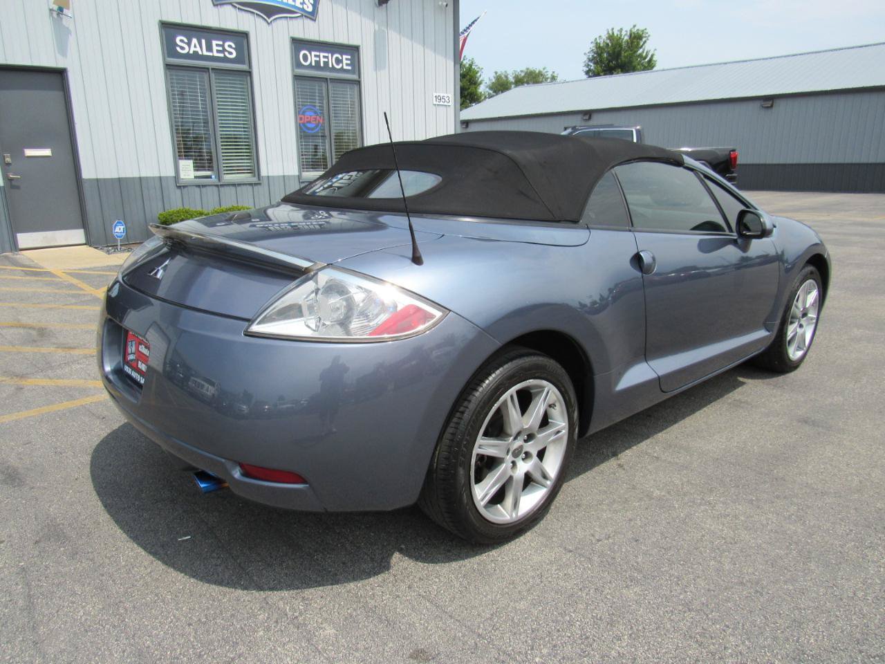 Used 2008 Mitsubishi Eclipse GT FWD image 6