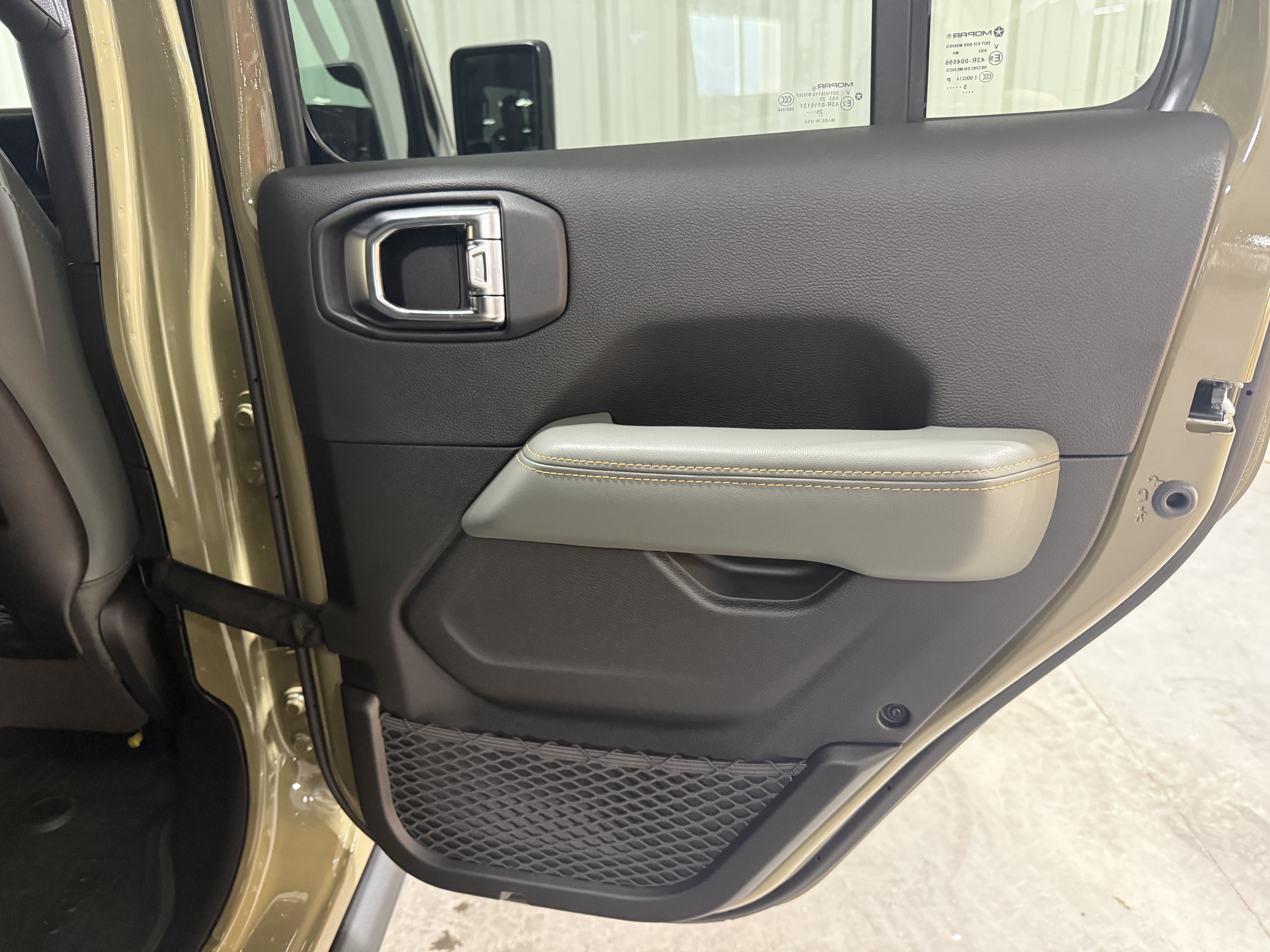 New 2026 Jeep Gladiator Mojave AWD/4WD image 6