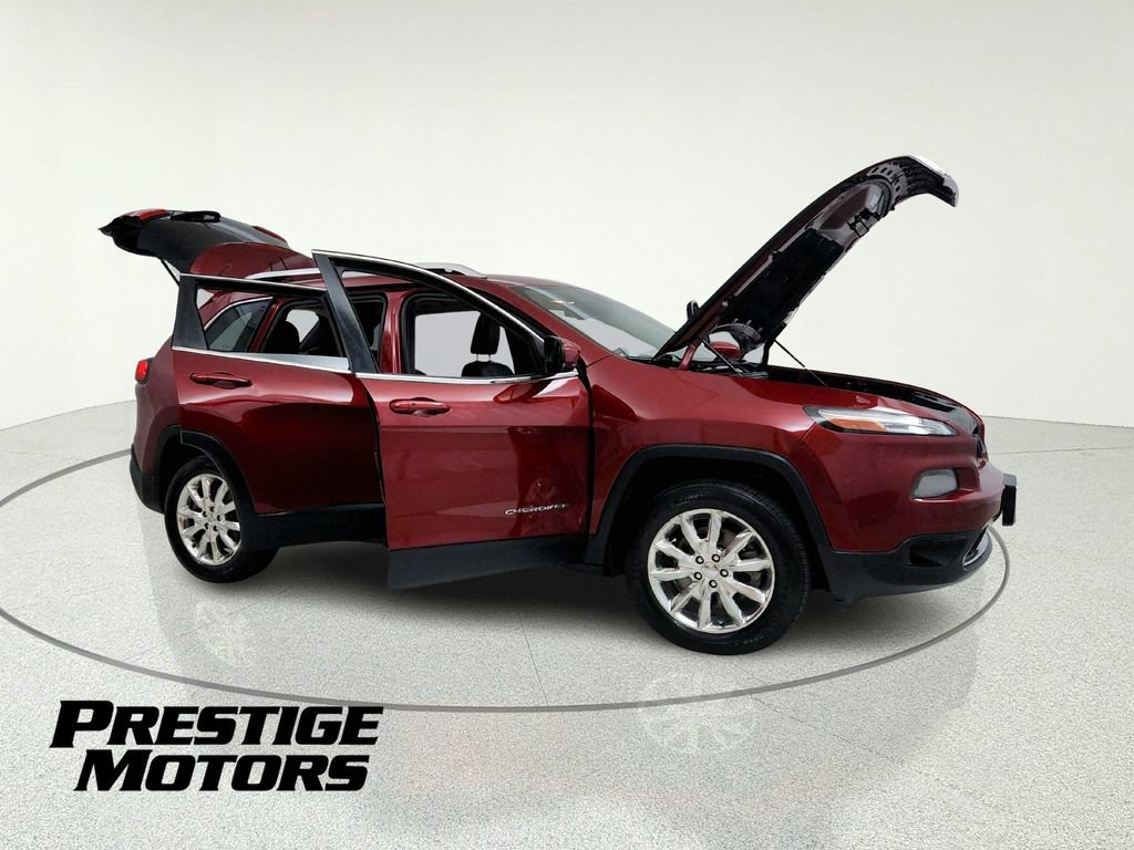 Used 2015 Jeep Cherokee Limited AWD/4WD image 15