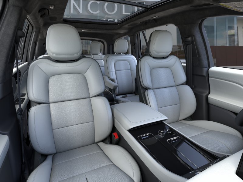 New 2026 Lincoln Aviator Black Label w/ Dynamic Handling Package AWD/4WD image 10