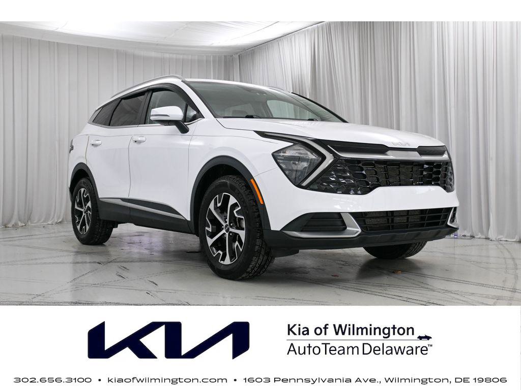 Used 2023 Kia Sportage EX image 1