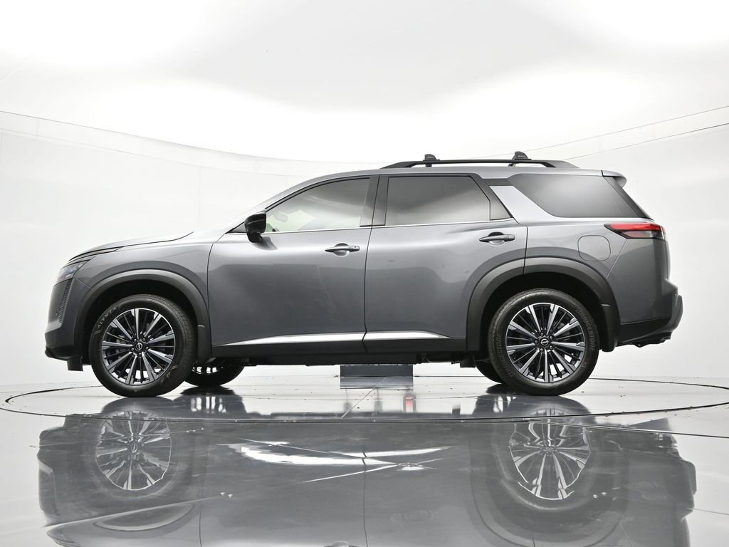 New 2026 Nissan Pathfinder Platinum w/ Cargo Package AWD/4WD image 48