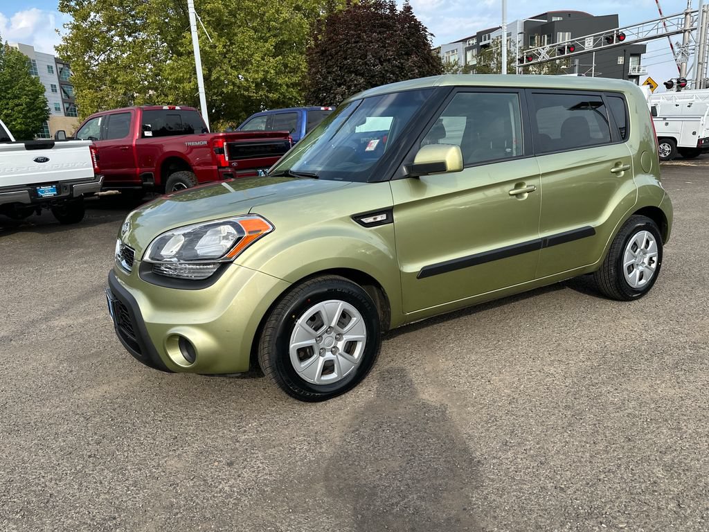 Used 2012 Kia Soul FWD image 2