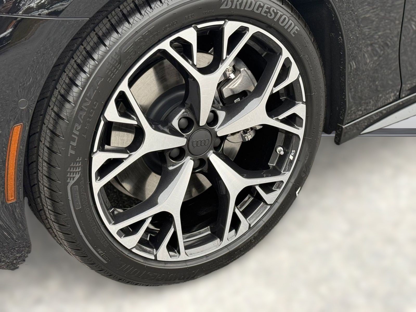 New 2026 Audi A6 Premium Plus AWD/4WD image 12