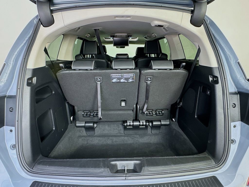 Used 2026 Honda Odyssey Touring image 36