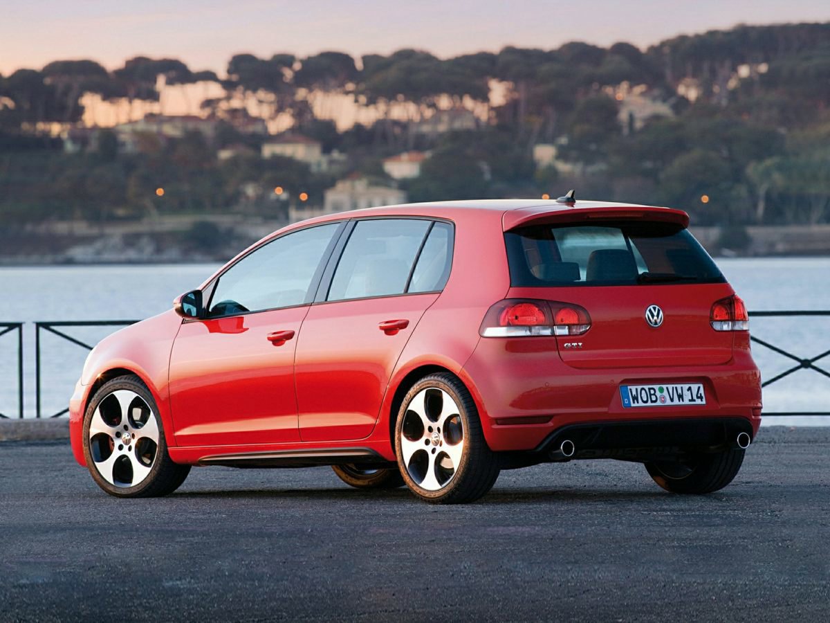 Used 2013 Volkswagen GTI Driver's Edition FWD image 1