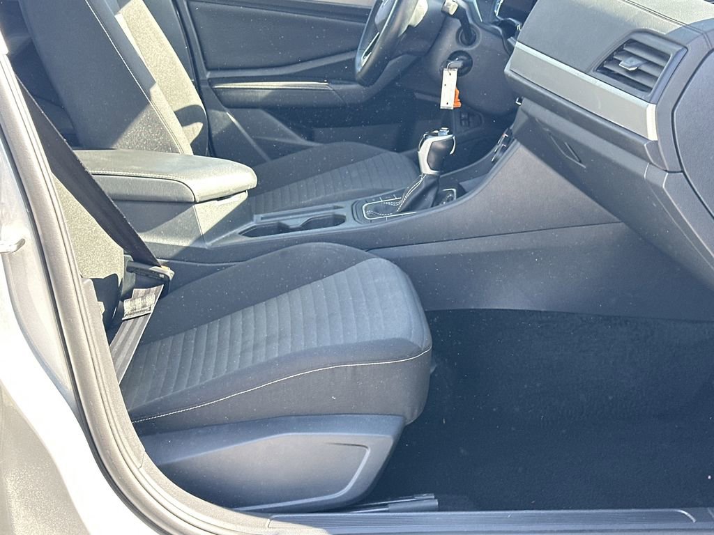 Used 2024 Volkswagen Jetta S image 14
