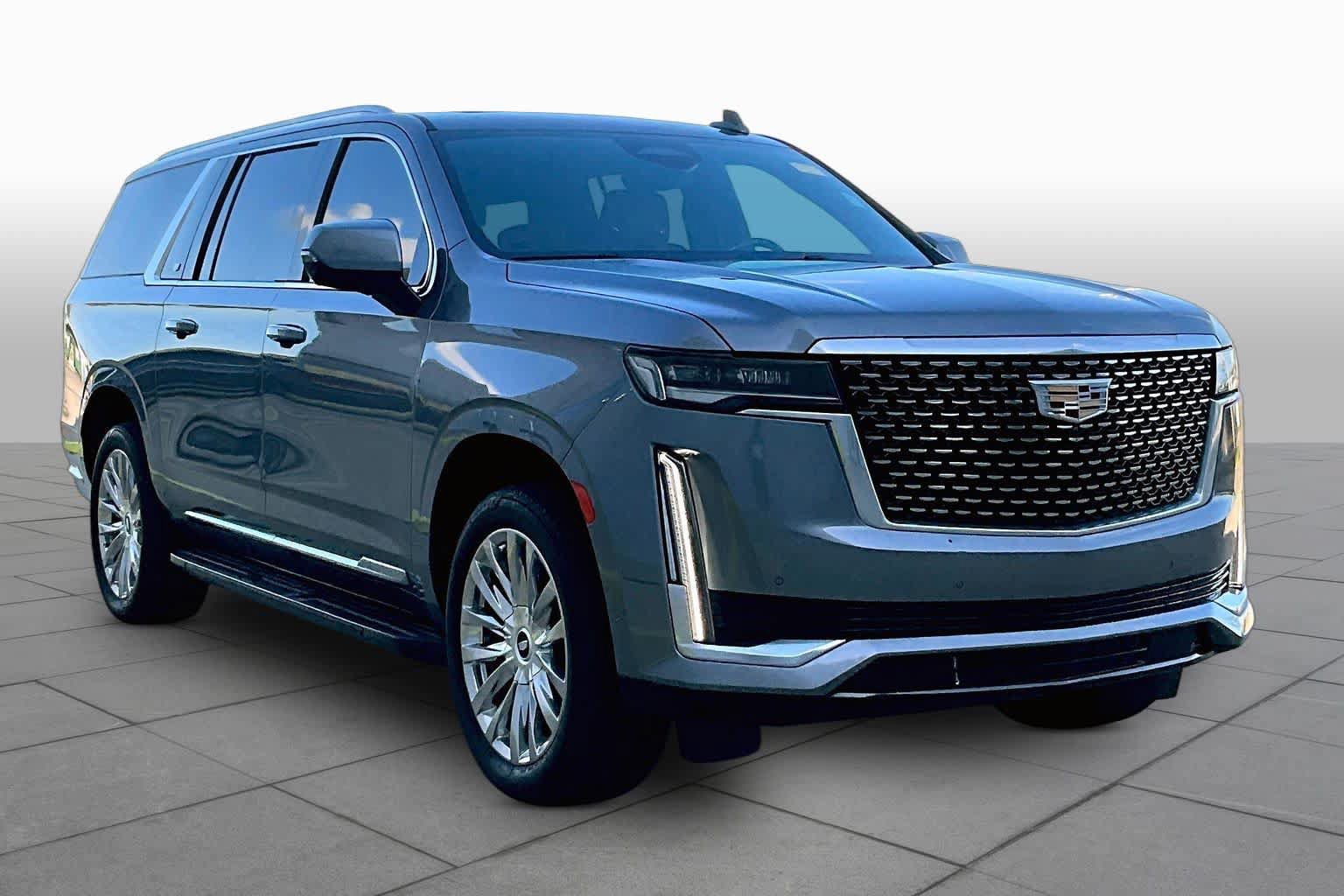 Used 2021 Cadillac Escalade ESV Premium Luxury RWD image 3