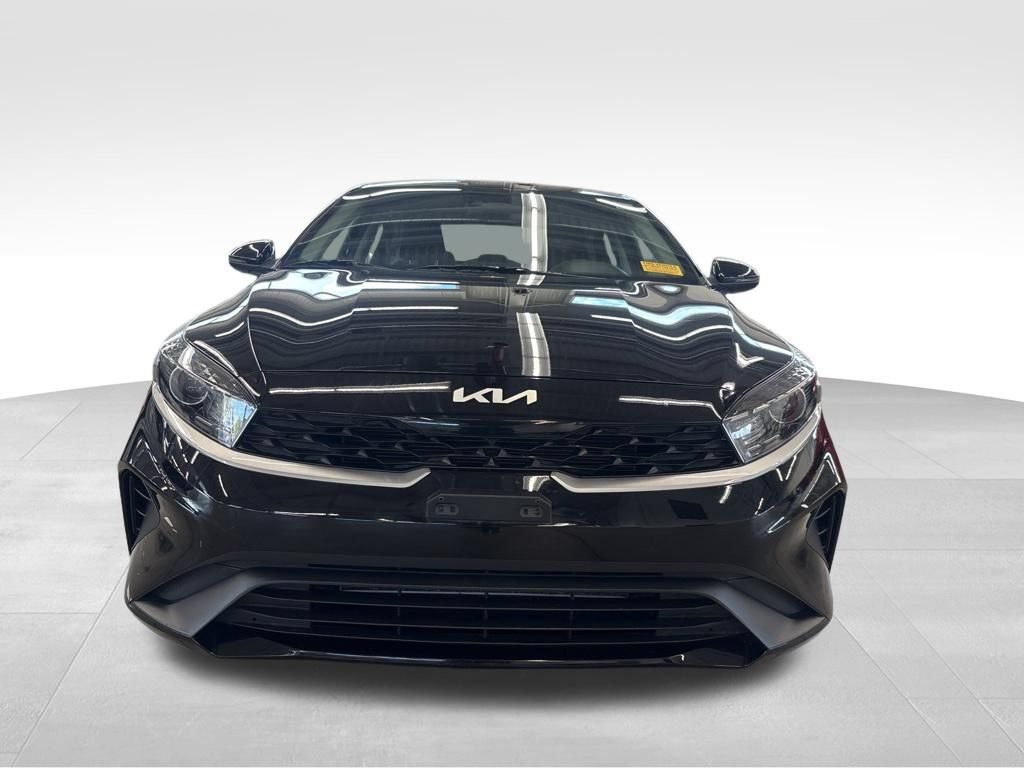 Certified 2023 Kia Forte LXS w/ LXS Technology Package FWD image 6