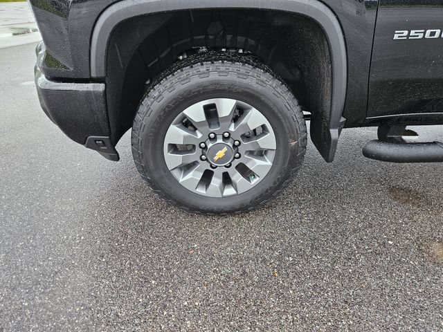 New 2026 Chevrolet Silverado 2500 Custom w/ Custom Value Package AWD/4WD image 27