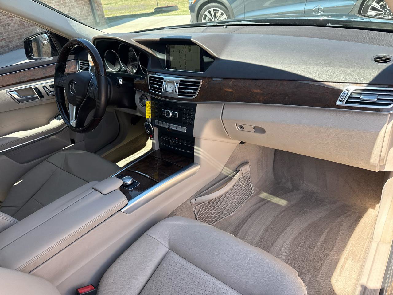 Used 2014 Mercedes-Benz E 250 BlueTEC 4MATIC Sedan image 57