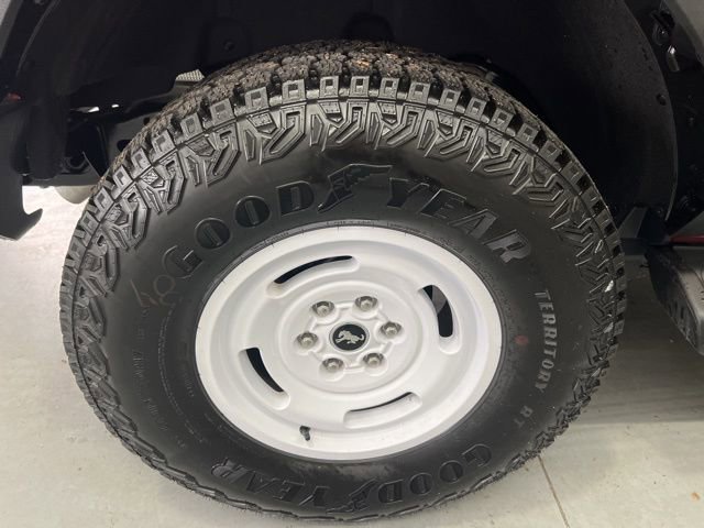 Used 2025 Ford Bronco Heritage Edition image 26