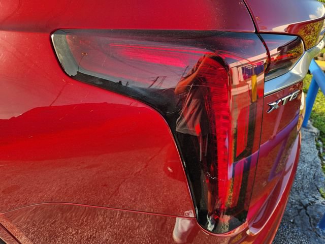 Used 2024 Cadillac XT6 Luxury FWD image 7