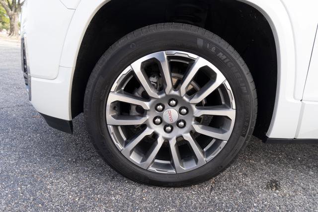 Used 2022 GMC Acadia Denali w/ Denali Ultimate Package image 41