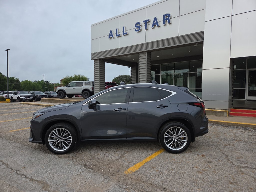 Used 2025 Lexus NX 350 AWD w/ Accessory Package (2T) image 8