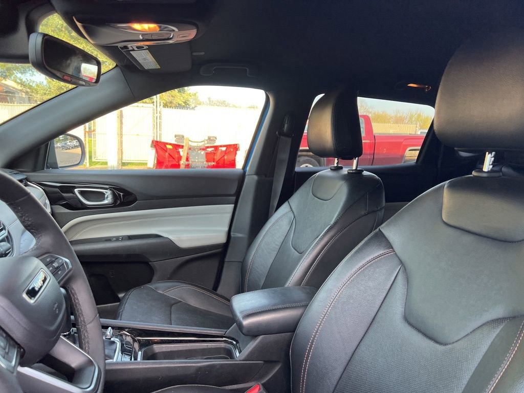 Used 2023 Jeep Compass Limited w/ Elite Group image 17