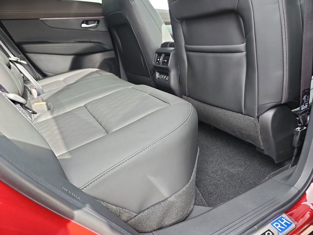 New 2026 Nissan Murano Platinum image 14