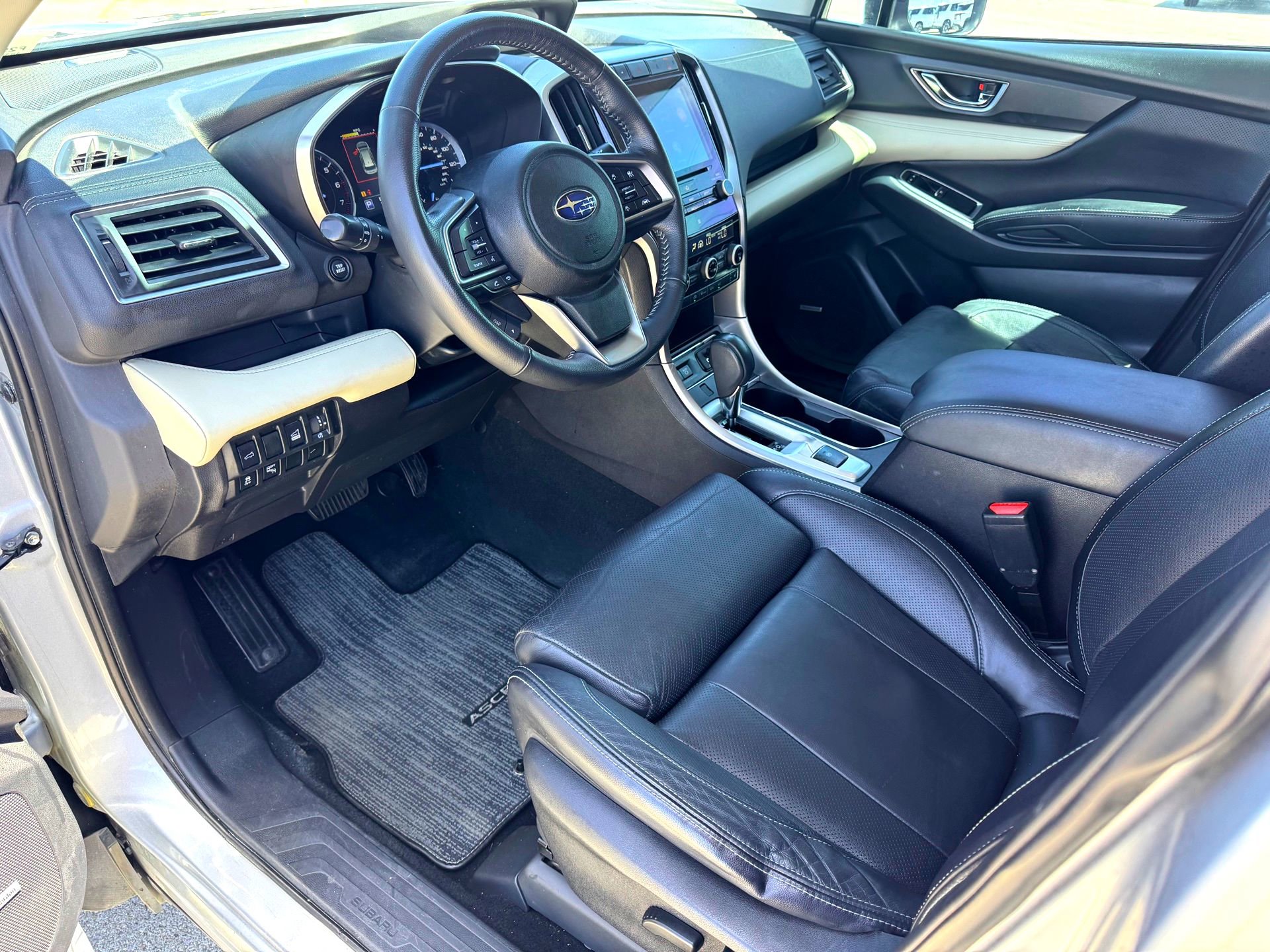 Used 2019 Subaru Ascent Limited image 11