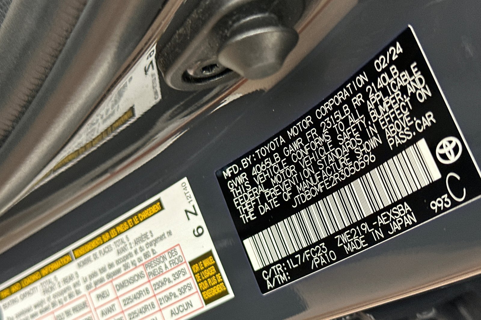 Used 2024 Toyota Corolla SE w/ SE Package FWD image 23