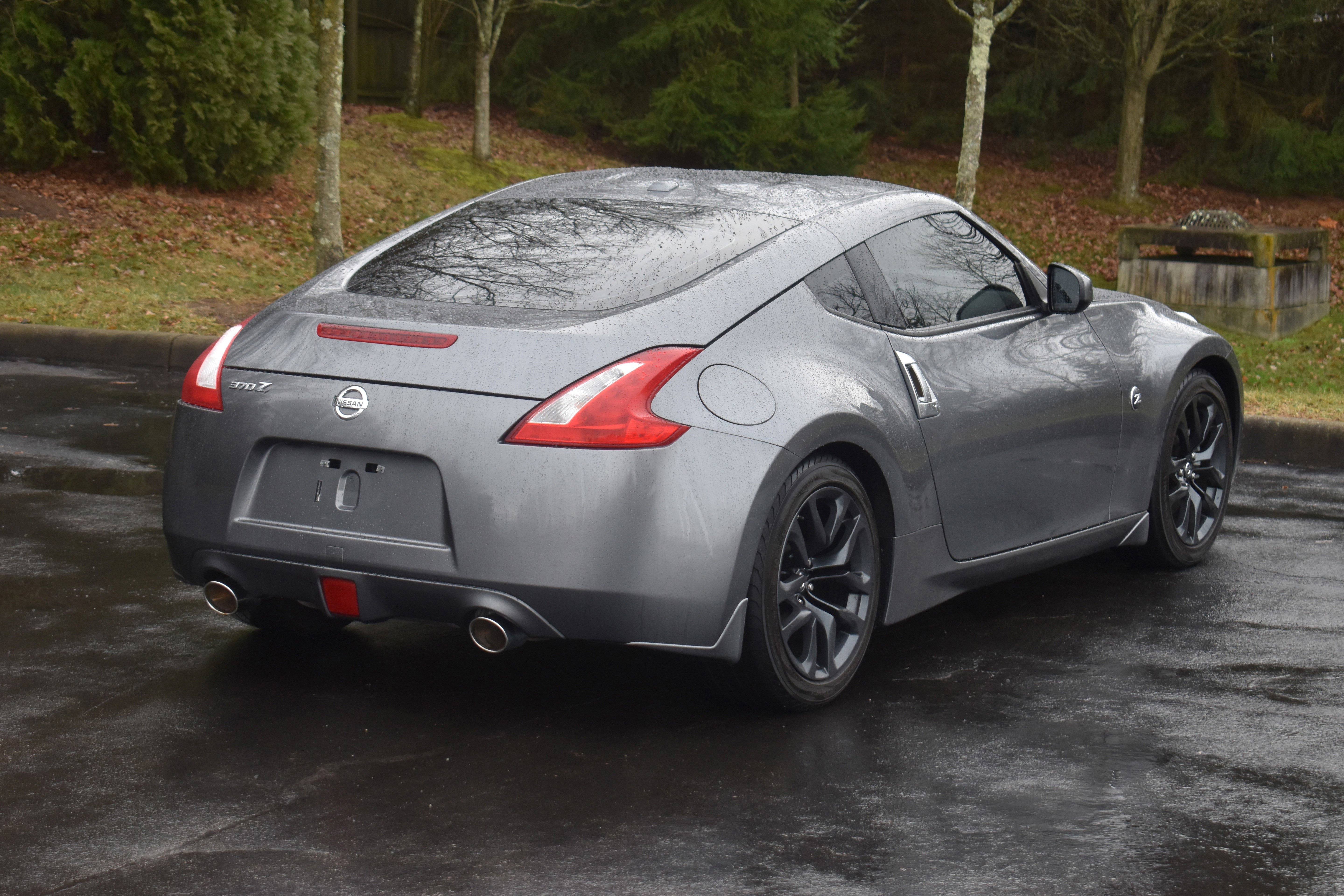 Used 2016 Nissan 370Z Touring image 31