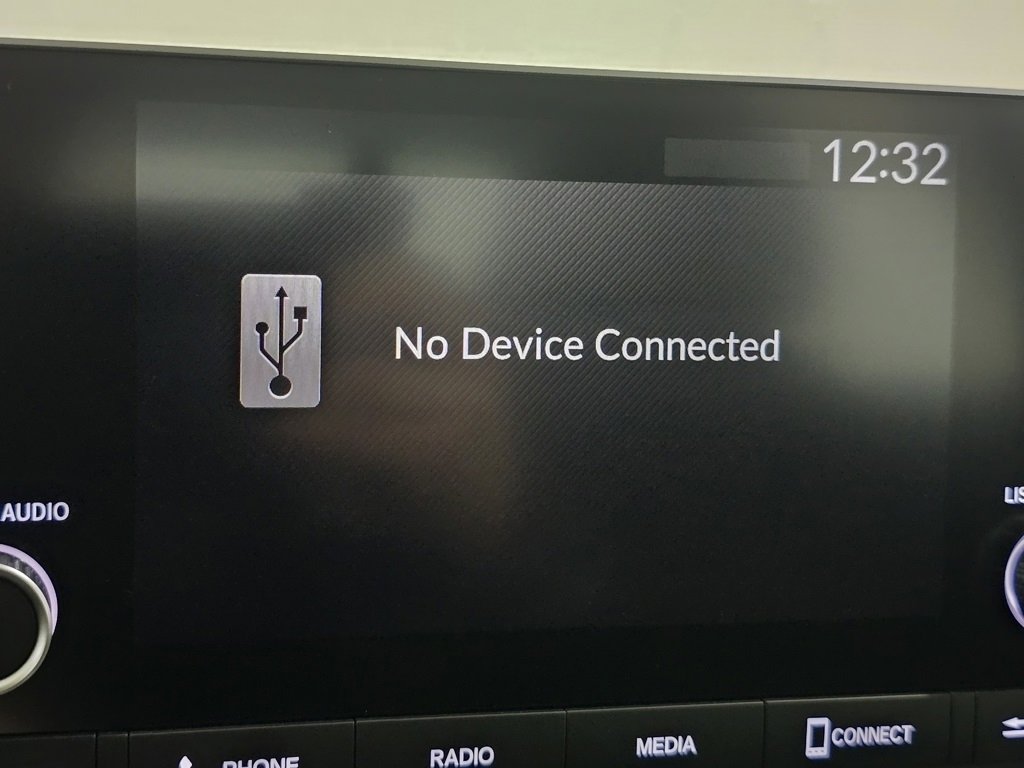 Used 2022 Honda Civic LX image 4