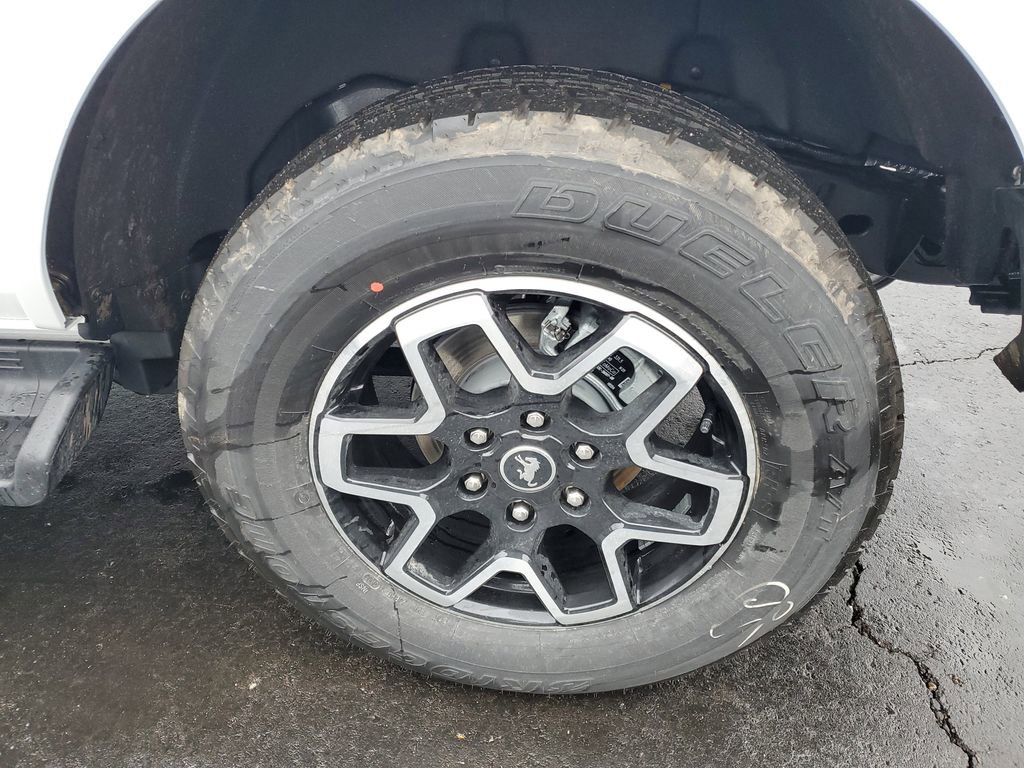 New 2026 Ford Bronco Outer Banks image 32