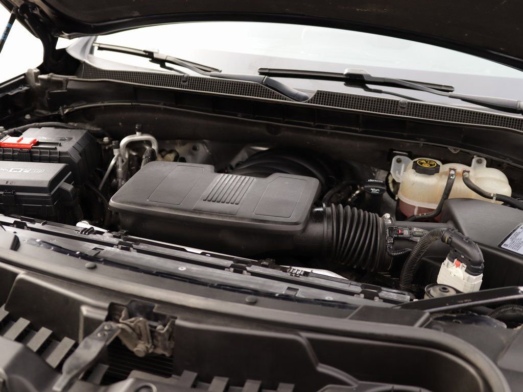 Used 2021 Chevrolet Suburban Premier image 39