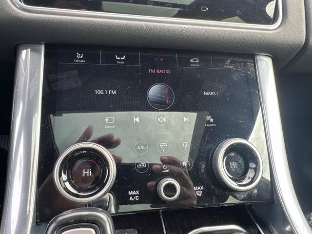 Used 2020 Land Rover Range Rover Sport HSE AWD/4WD image 34