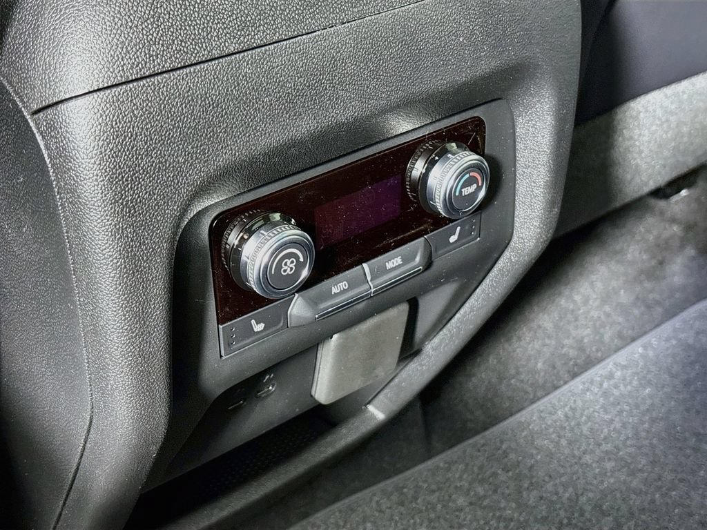 New 2026 GMC Acadia Denali w/ Super Cruise Package AWD/4WD image 26