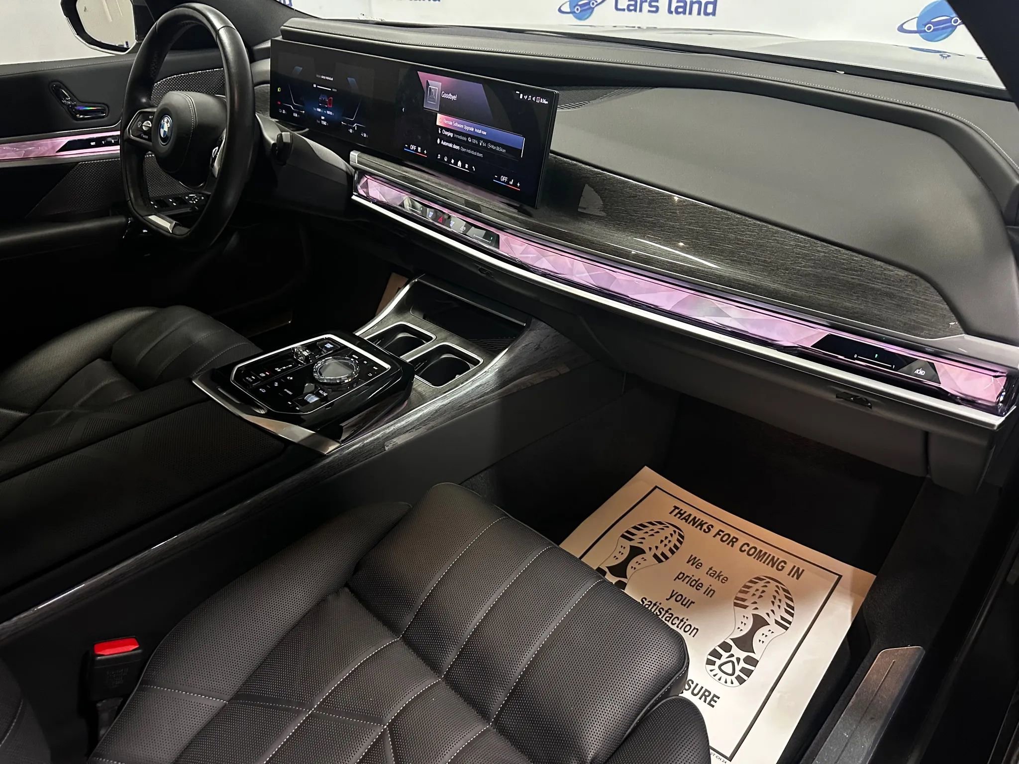 Used 2024 BMW i7 xDrive60 w/ Executive Package AWD/4WD image 26