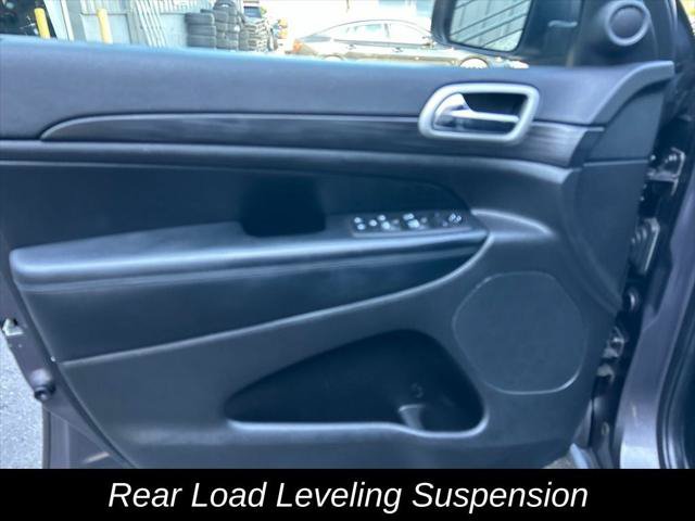 Certified 2021 Jeep Grand Cherokee Laredo AWD/4WD image 14