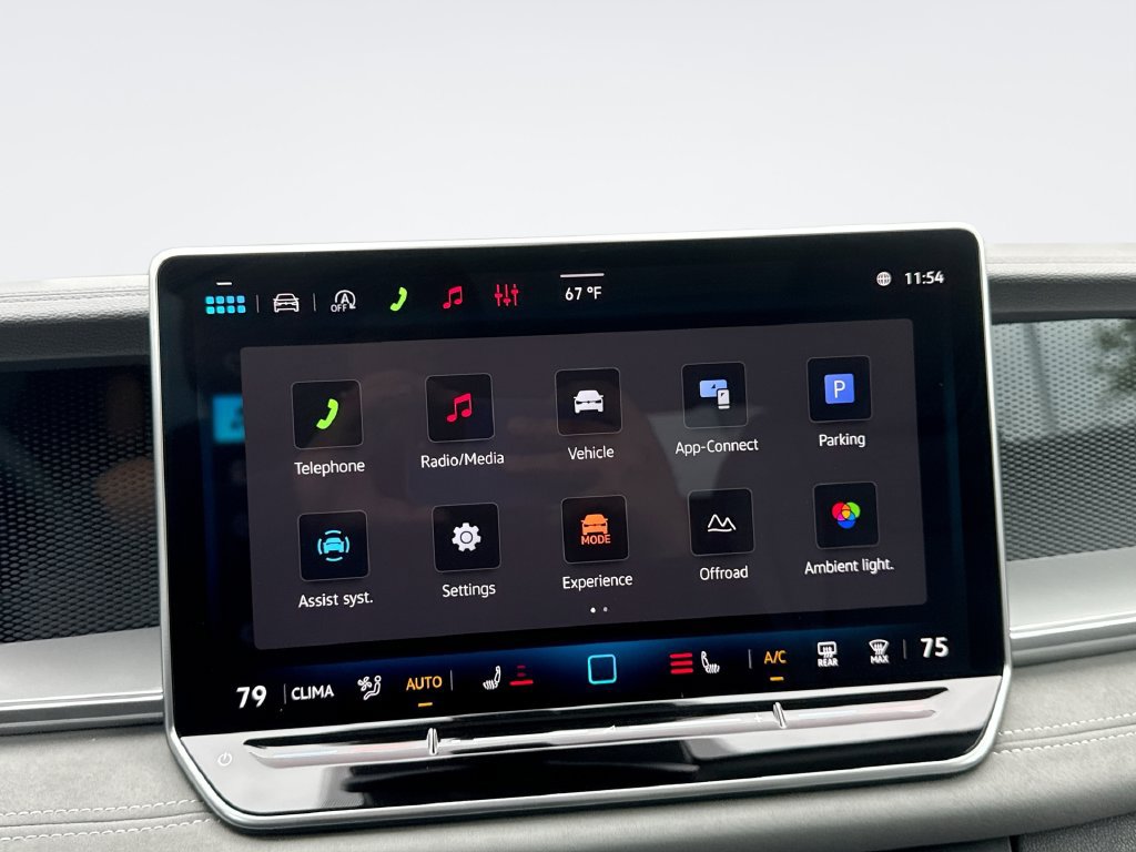 New 2026 Volkswagen Tiguan SE AWD/4WD image 20
