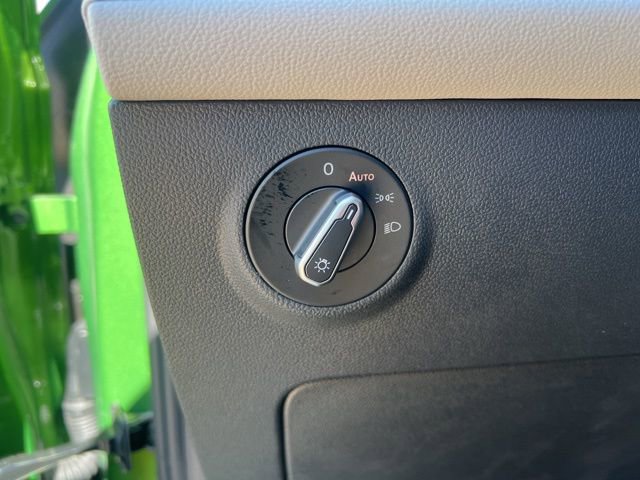 New 2026 Volkswagen Taos SEL image 12