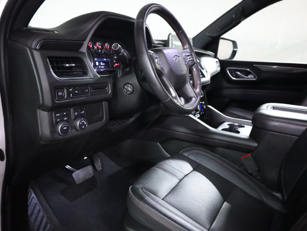 Used 2021 Chevrolet Tahoe RST w/ Luxury Package AWD/4WD image 41
