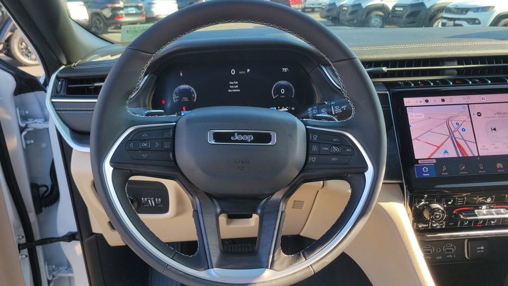 New 2025 Jeep Grand Cherokee L Limited w/ Black Appearance Package image 21