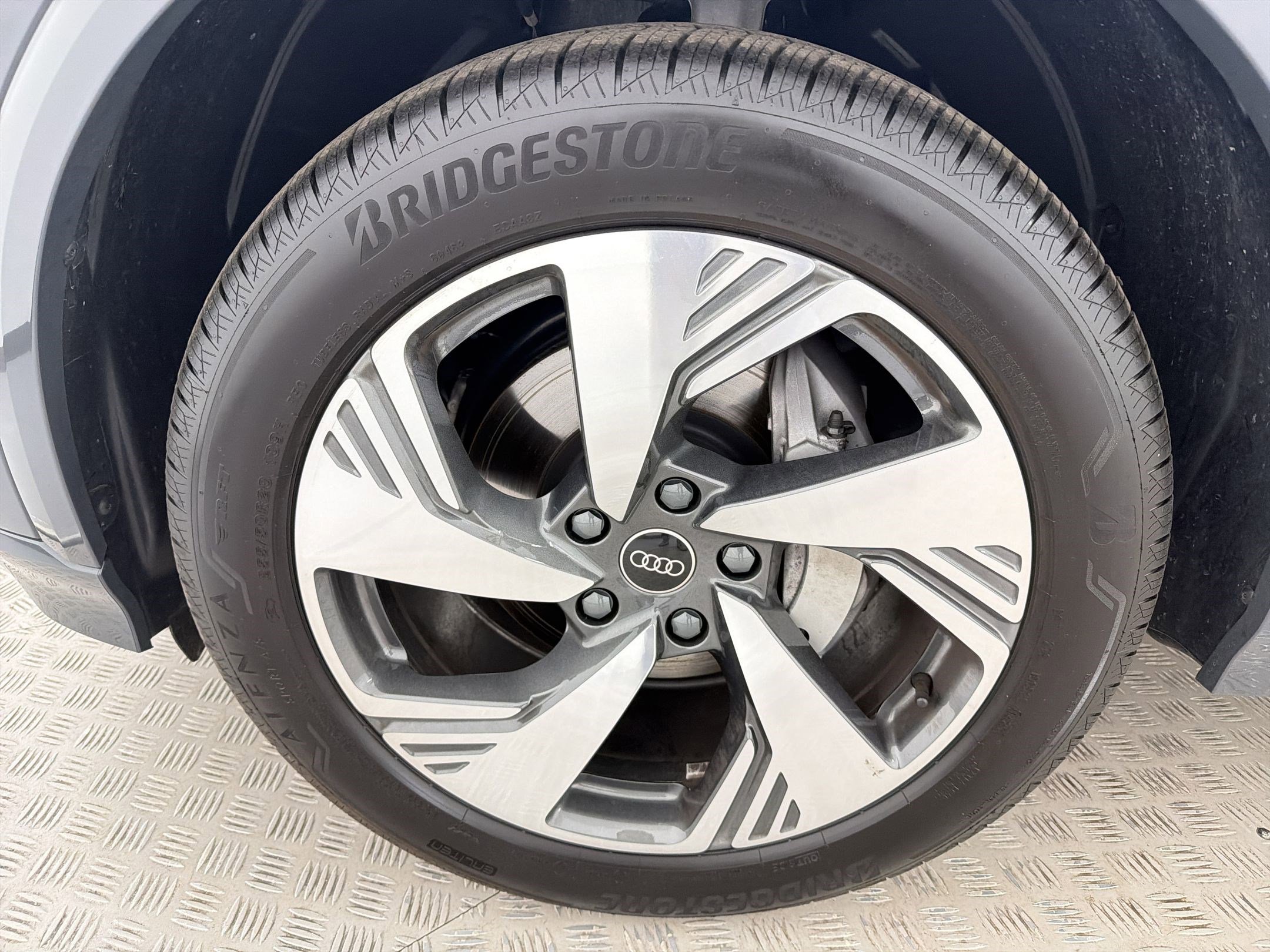 Used 2025 Audi Q6 e-tron Premium Plus w/ Premium Plus image 11