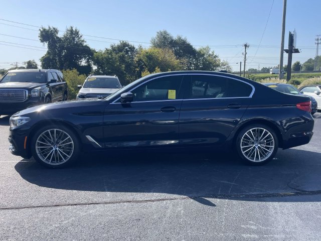 Used 2019 BMW 530i xDrive w/ Convenience Package AWD/4WD image 4