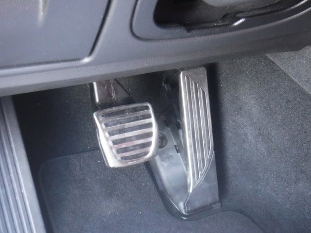 Used 2024 Alfa Romeo Stelvio Veloce image 24