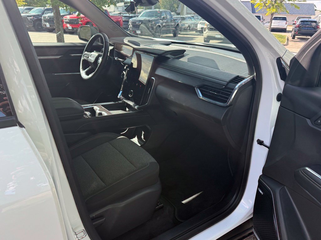 Used 2026 GMC Acadia Elevation AWD/4WD image 17