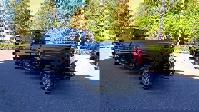 Used 2020 GMC Sierra 3500 Denali w/ Denali Ultimate Package image 39